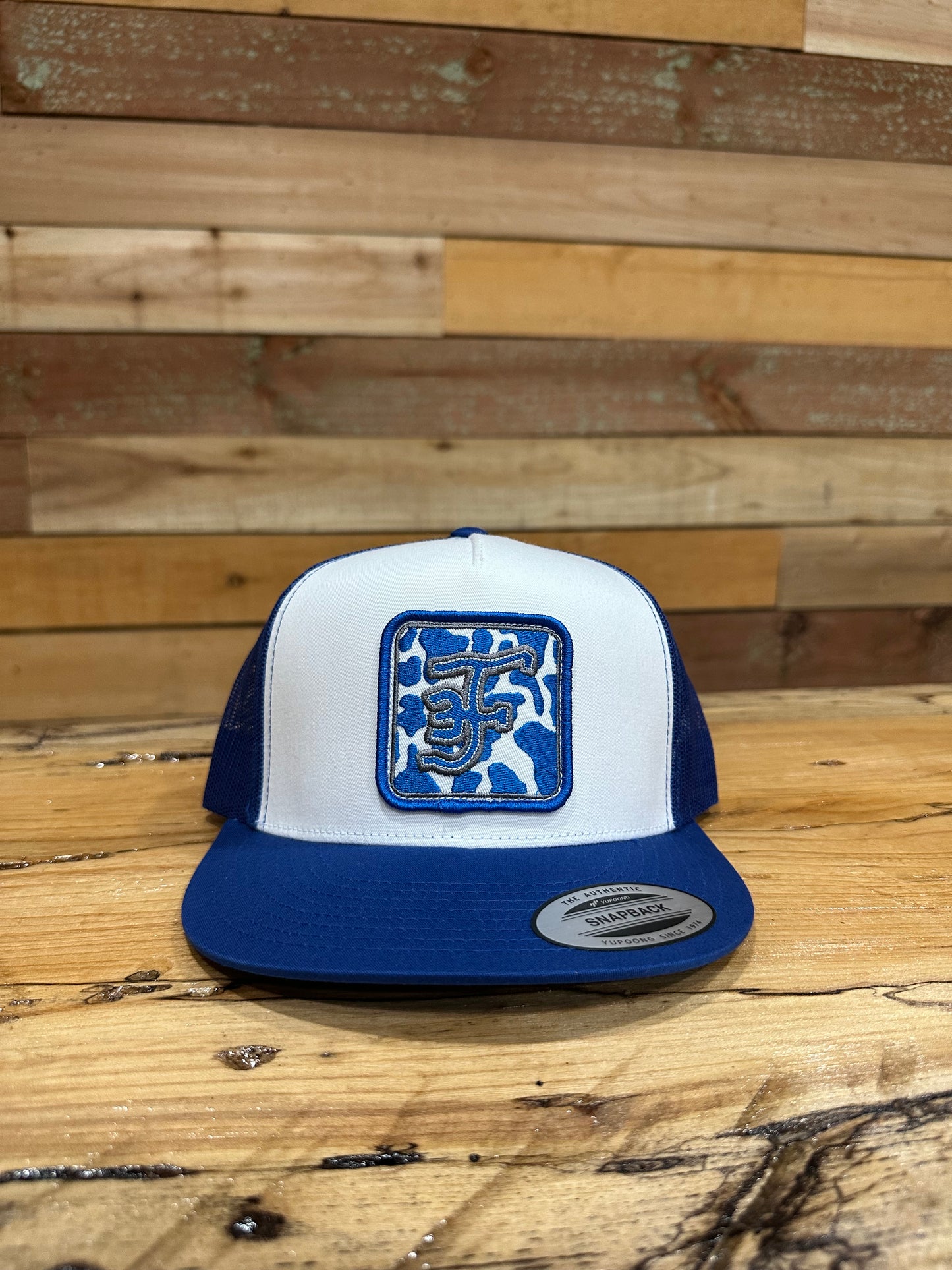 COWPRINT HAT BLUE